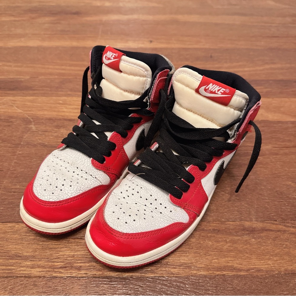 Nike Air Jordan 1 Mid FD1412-612 Chicago Red White Black Boy 3Y Sneakers